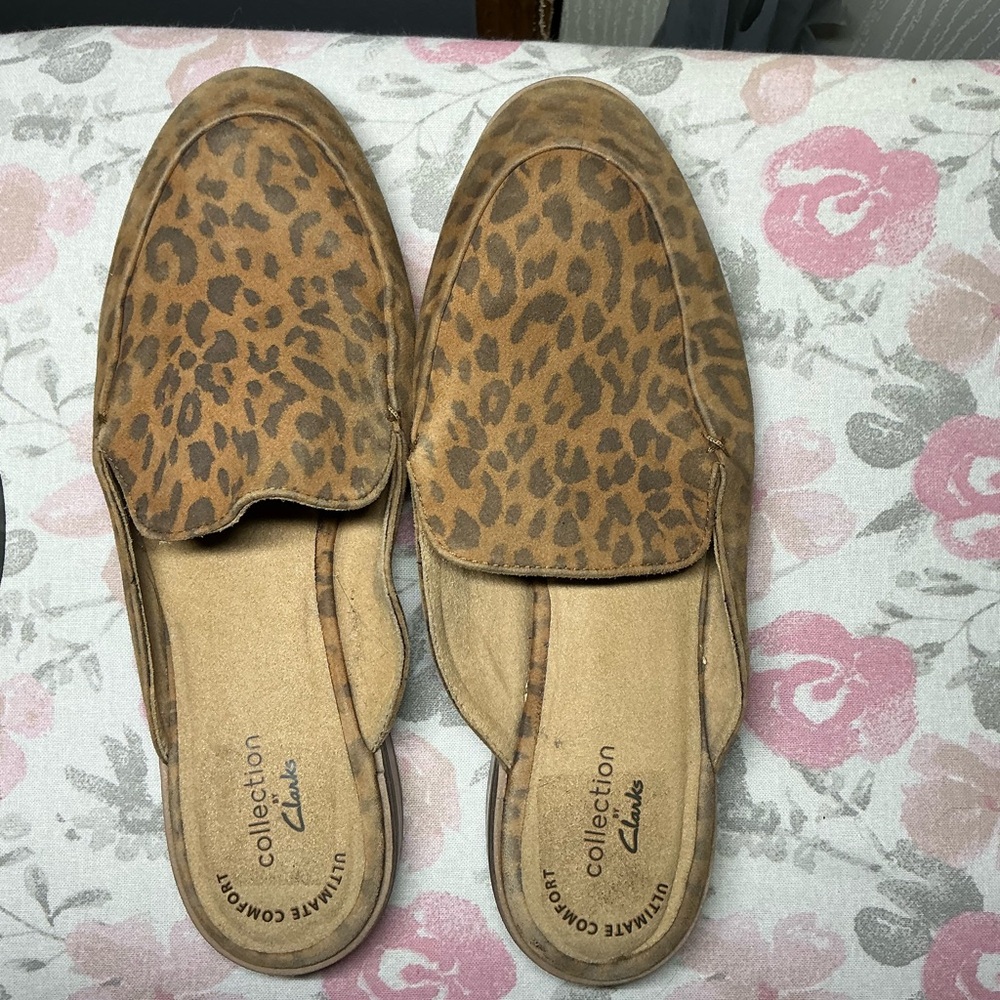 Clarks Leopard Print Slip-On Mules Size 8